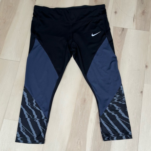 Nike Pants - Nike Dri-fit Womens Tights Navy Blue With Drawstrings  Sz XL #626-4